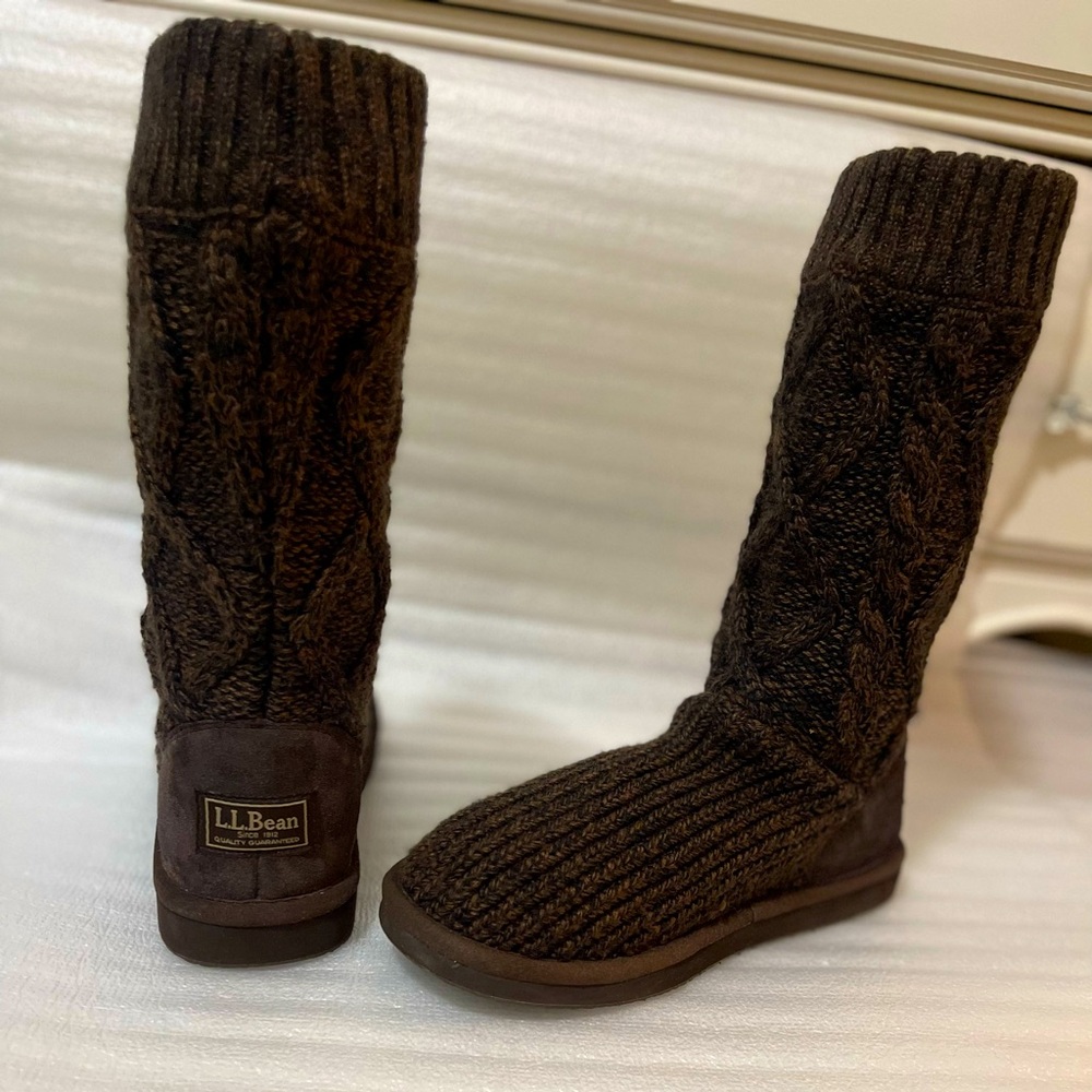 L.L. Bean Brown Boots Cozy Knit Design